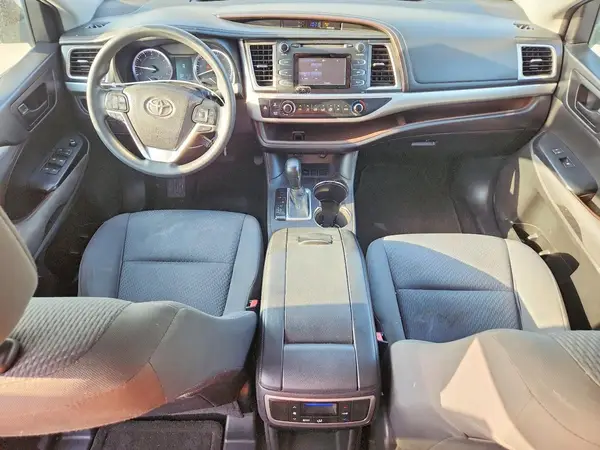 5TDZARFH9GS023158 2016 TOYOTA HIGHLANDER - Image 8