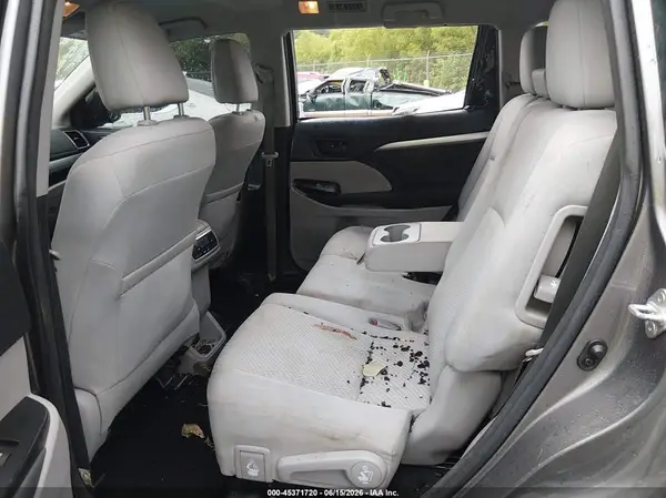 5TDZARFH9HS032363 2017 TOYOTA HIGHLANDER - Image 8