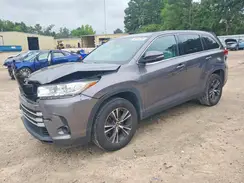 5TDZARFH9KS044777 2019 TOYOTA HIGHLANDER