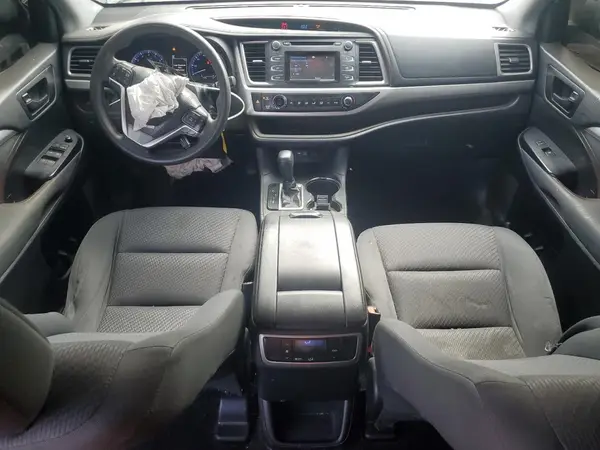 5TDZARFH9KS045802 2019 TOYOTA HIGHLANDER - Image 8