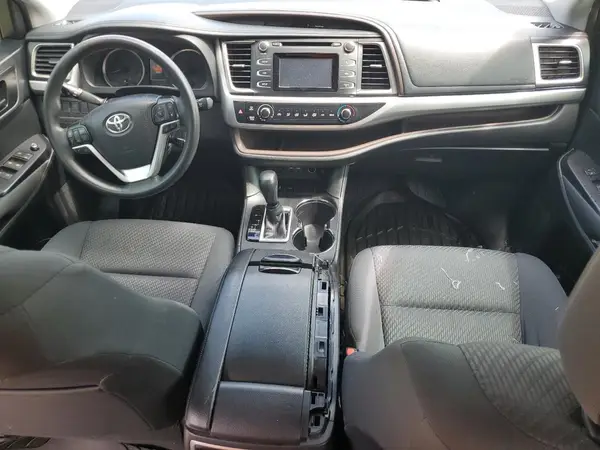 5TDZARFH9KS050143 2019 TOYOTA HIGHLANDER - Image 8
