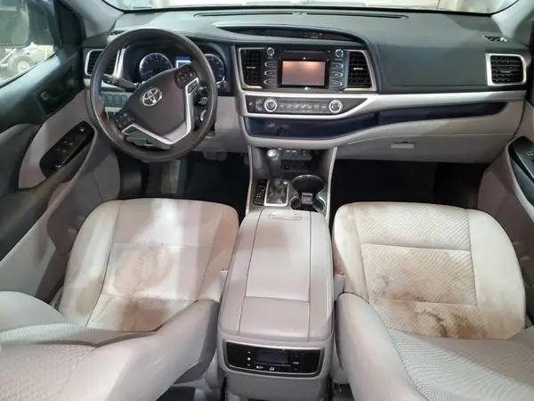 5TDZARFH9KS056444 2019 TOYOTA HIGHLANDER - Image 8