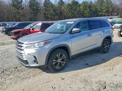5TDZARFH9KS060400 2019 TOYOTA HIGHLANDER