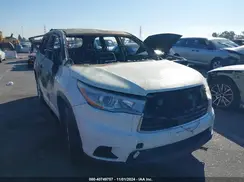 5TDZARFHXGS021502 2016 TOYOTA HIGHLANDER