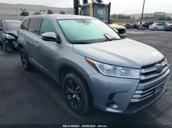 5TDZARFHXHS023638 2017 TOYOTA HIGHLANDER
