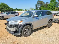 5TDZARFHXHS027155 2017 TOYOTA HIGHLANDER