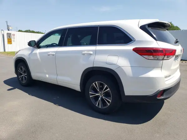 5TDZARFHXHS027950 2017 TOYOTA HIGHLANDER - Image 2