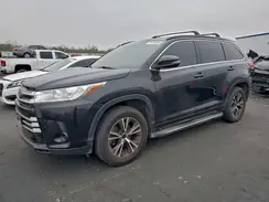 5TDZARFHXHS029732 2017 TOYOTA HIGHLANDER
