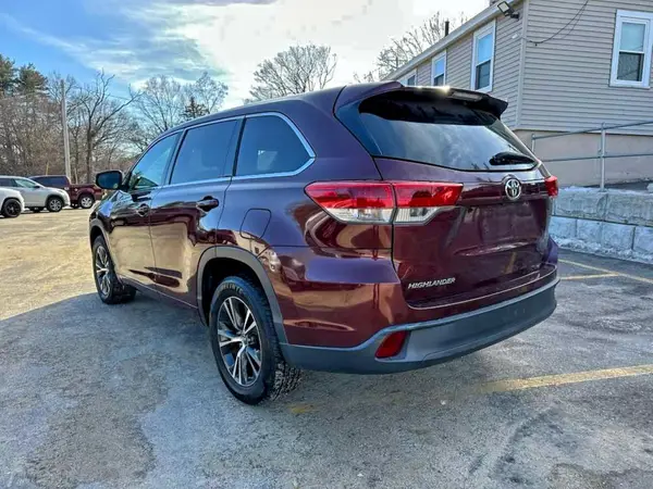 5TDZARFHXJS034936 2018 TOYOTA HIGHLANDER - Image 2