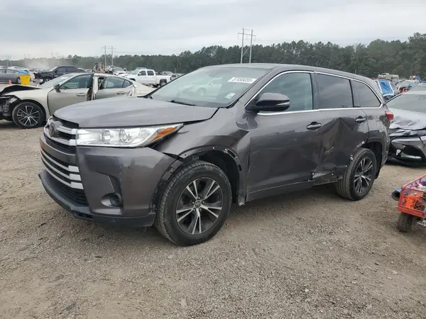 5TDZARFHXJS035987 2018 TOYOTA HIGHLANDER - Image 1