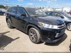 5TDZARFHXJS039683 2018 TOYOTA HIGHLANDER