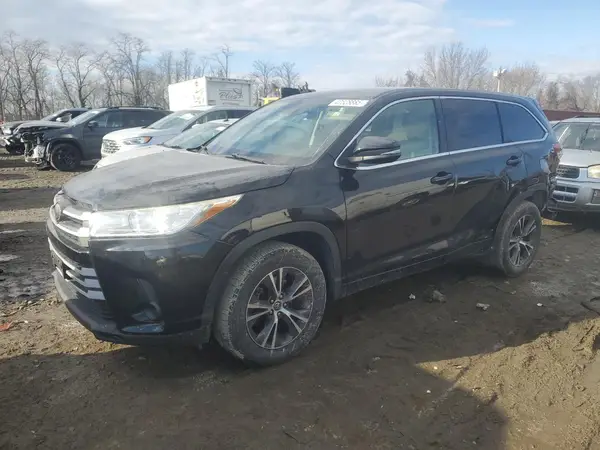 5TDZARFHXJS039831 2018 TOYOTA HIGHLANDER - Image 1