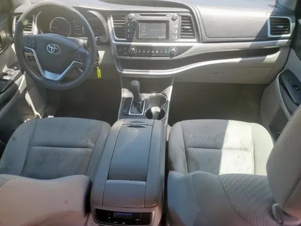 5TDZARFHXJS040462 2018 TOYOTA HIGHLANDER - Image 8