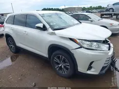 5TDZARFHXKS042293 2019 TOYOTA HIGHLANDER