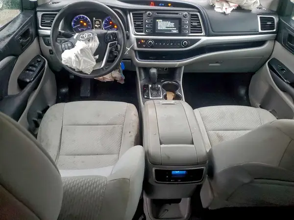 5TDZARFHXKS042505 2019 TOYOTA HIGHLANDER - Image 8