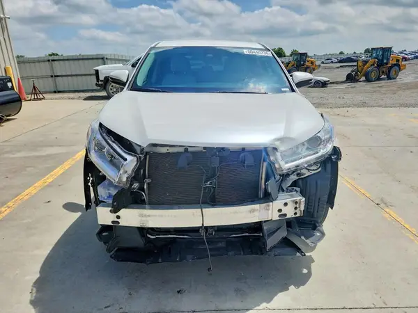 2019 TOYOTA HIGHLANDER COPART lot 50440236 auction photo 5