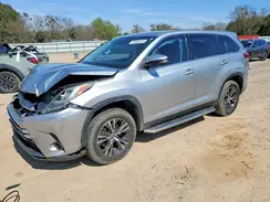 5TDZARFHXKS047378 2019 TOYOTA HIGHLANDER