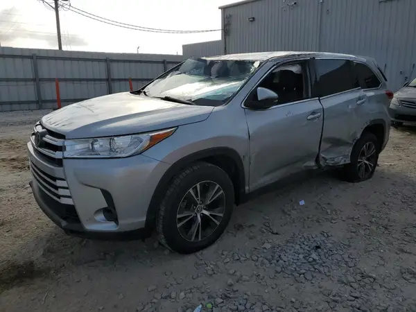 5TDZARFHXKS050958 2019 TOYOTA HIGHLANDER - Image 1