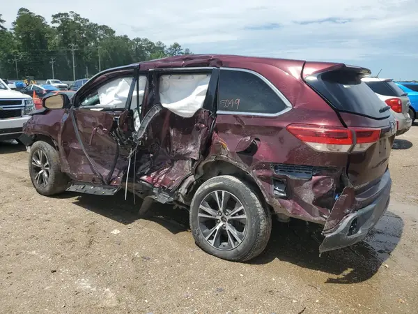 5TDZARFHXKS052385 2019 TOYOTA HIGHLANDER - Image 2