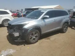 5TDZARFHXKS052693 2019 TOYOTA HIGHLANDER