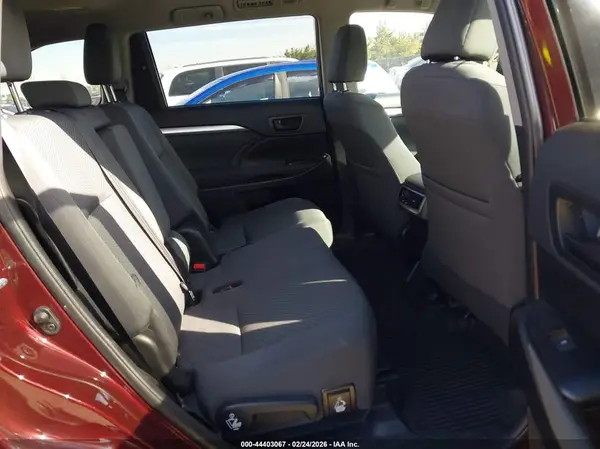 5TDZARFHXKS053049 2019 TOYOTA HIGHLANDER - Image 8