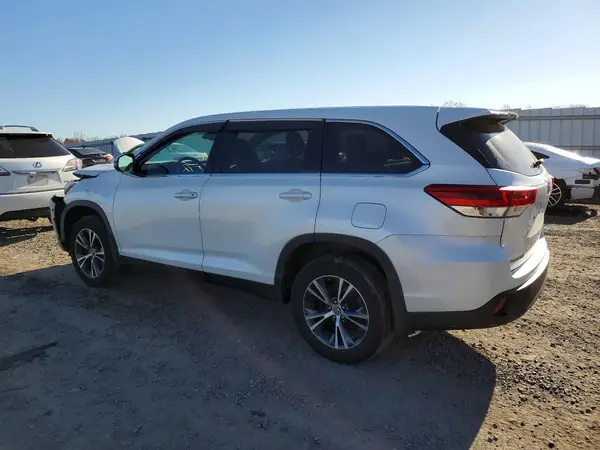 5TDZARFHXKS054430 2019 TOYOTA HIGHLANDER - Image 2
