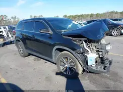 5TDZARFHXKS057229 2019 TOYOTA HIGHLANDER