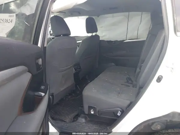 5TDZARFHXKS060678 2019 TOYOTA HIGHLANDER - Image 8