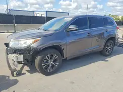 5TDZARFHXKS060857 2019 TOYOTA HIGHLANDER