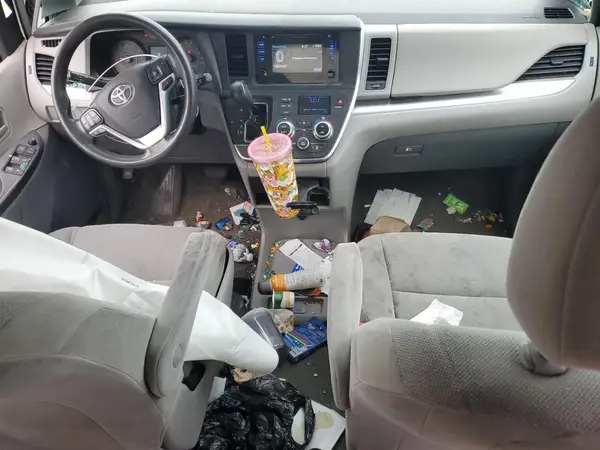 5TDZK3DC0GS738668 2016 TOYOTA SIENNA - Image 8