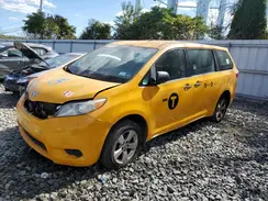 5TDZK3DC1GS704058 2016 TOYOTA SIENNA