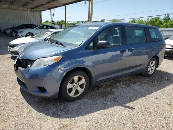 5TDZK3DC1GS709714 2016 TOYOTA SIENNA - Image 1