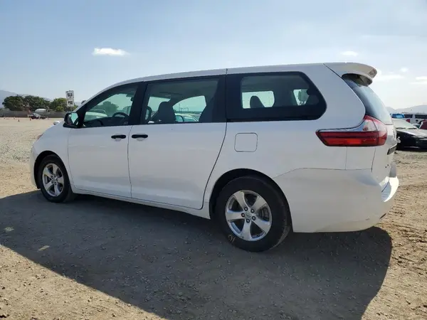 5TDZK3DC1GS734354 2016 TOYOTA SIENNA - Image 2