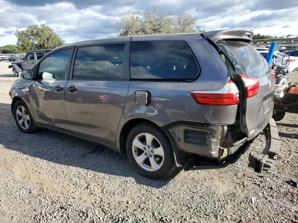 5TDZK3DC2GS696357 2016 TOYOTA SIENNA - Image 2