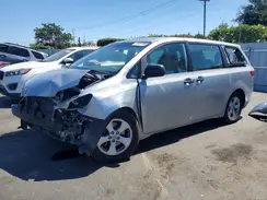 5TDZK3DC3GS698201 2016 TOYOTA SIENNA