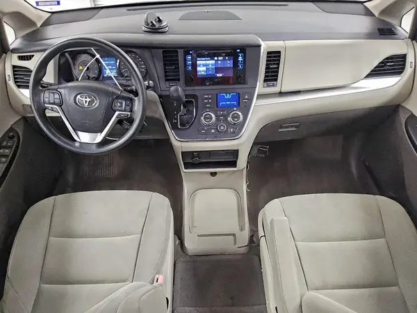 5TDZK3DC4GS722117 2016 TOYOTA SIENNA - Image 8