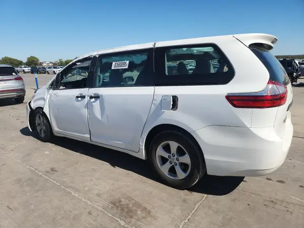 5TDZK3DC5GS713667 2016 TOYOTA SIENNA - Image 2