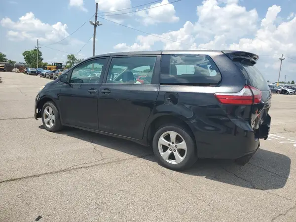 5TDZK3DC5GS717234 2016 TOYOTA SIENNA - Image 2