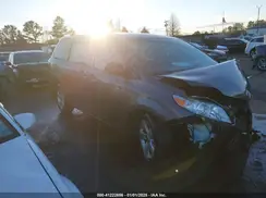 5TDZK3DC6GS740375 2016 TOYOTA SIENNA