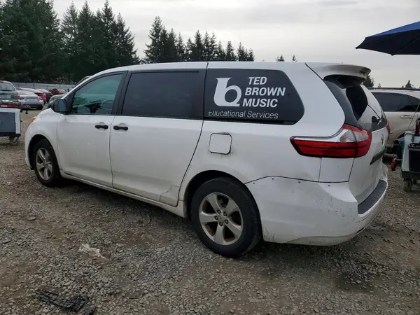 5TDZK3DC6GS744698 2016 TOYOTA SIENNA - Image 2