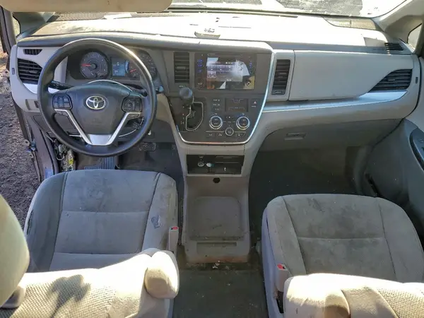 5TDZK3DC7GS716599 2016 TOYOTA SIENNA - Image 8