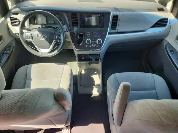 5TDZK3DC8GS707314 2016 TOYOTA SIENNA - Image 8