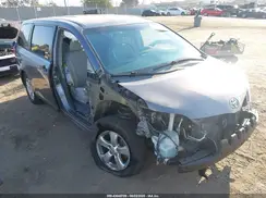 5TDZK3DC8GS743004 2016 TOYOTA SIENNA