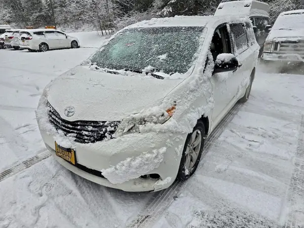 5TDZK3DC8GS745187 2016 TOYOTA SIENNA - Image 2