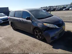 5TDZK3DC9GS692239 2016 TOYOTA SIENNA
