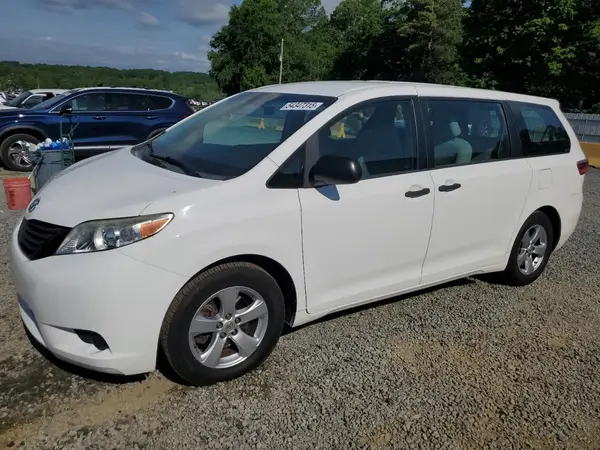 5TDZK3DCXGS695506 2016 TOYOTA SIENNA - Image 1