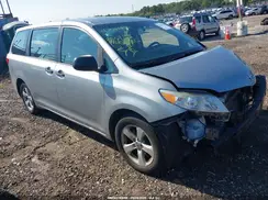 5TDZK3DCXGS726592 2016 TOYOTA SIENNA