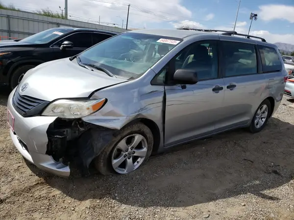 5TDZK3DCXGS726706 2016 TOYOTA SIENNA - Image 1