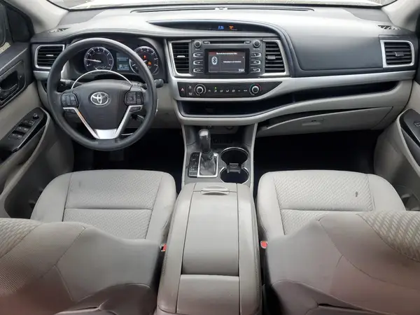 5TDZKRFH0GS127356 2016 TOYOTA HIGHLANDER - Image 8