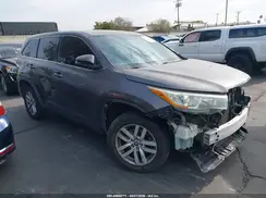 5TDZKRFH0GS152676 2016 TOYOTA HIGHLANDER